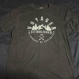 Men’s t-shirt size large